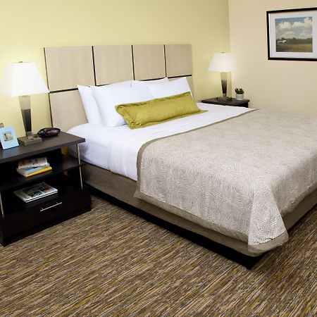 Candlewood Suites Philadelphia - Airport Area By Ihg Chester Dış mekan fotoğraf