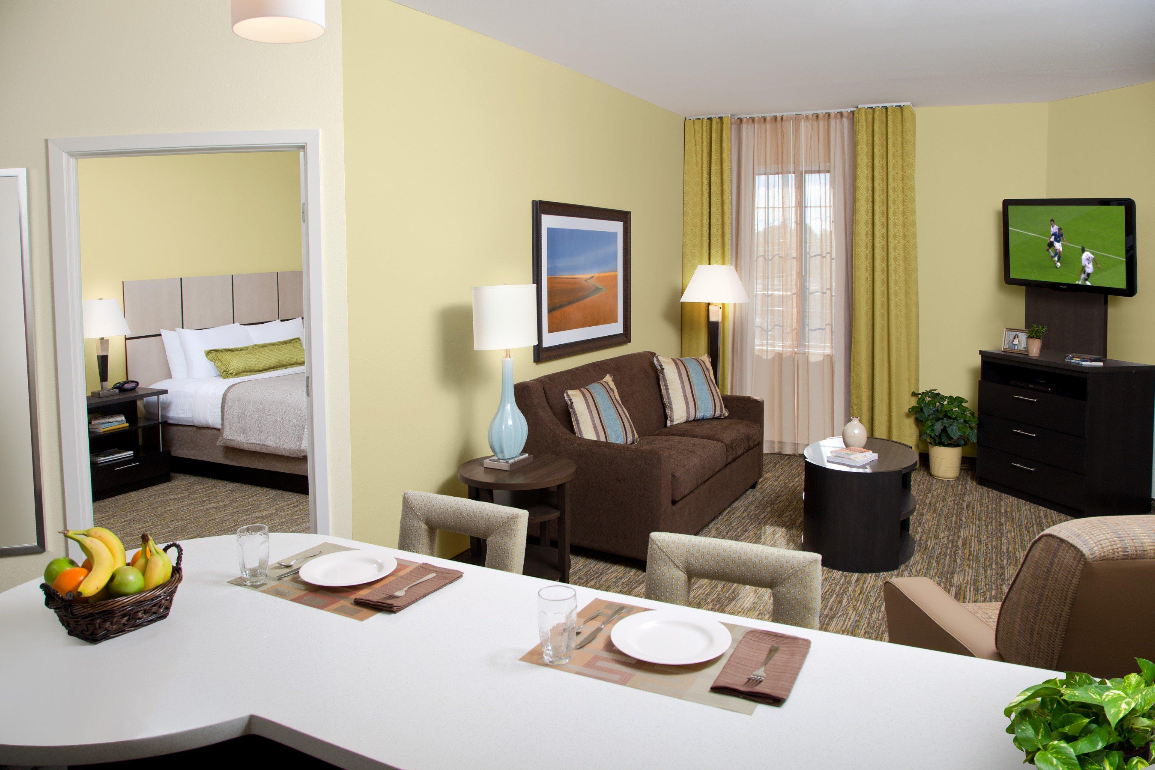 Candlewood Suites Philadelphia - Airport Area By Ihg Chester Dış mekan fotoğraf