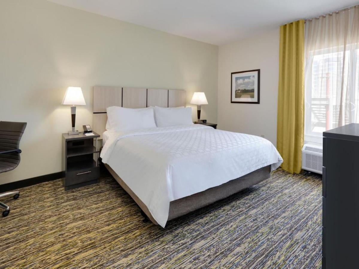 Candlewood Suites Philadelphia - Airport Area By Ihg Chester Dış mekan fotoğraf