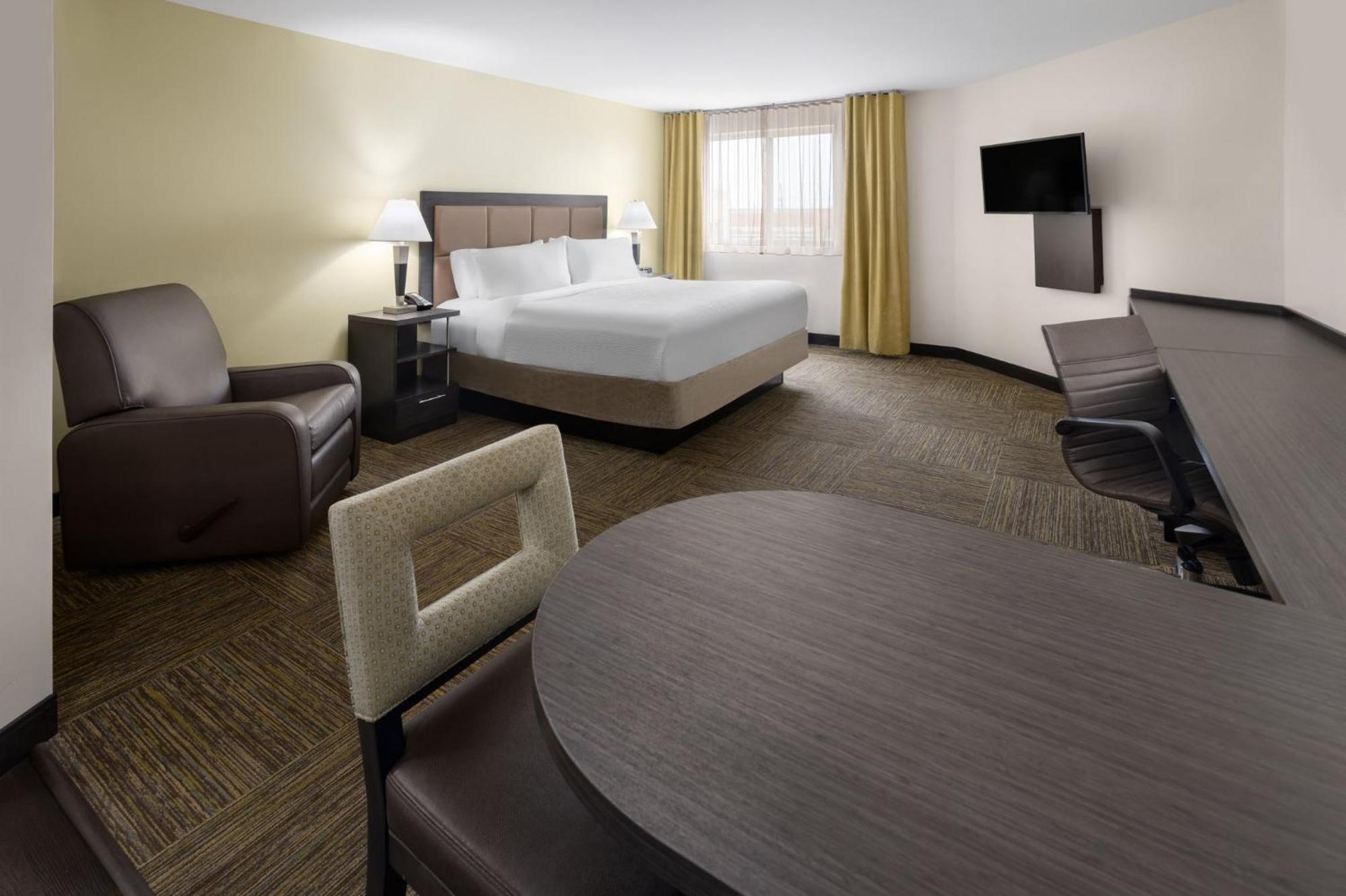 Candlewood Suites Philadelphia - Airport Area By Ihg Chester Dış mekan fotoğraf
